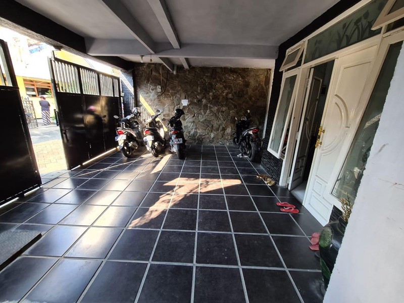 JUAL RUMAH KOST AKTIF PAKIS TIIRTOSARI