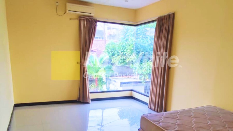 Rumah dan Kost 3 Lantai di Sukagalih Bandung