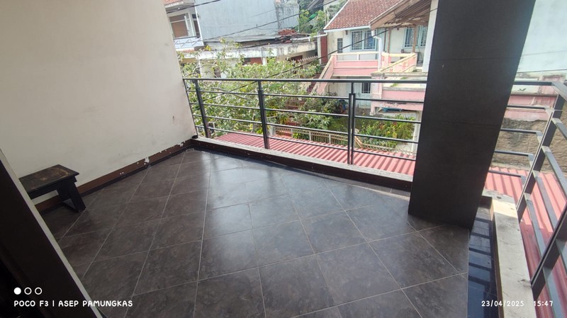 Rumah dan Kost 3 Lantai di Sukagalih Bandung