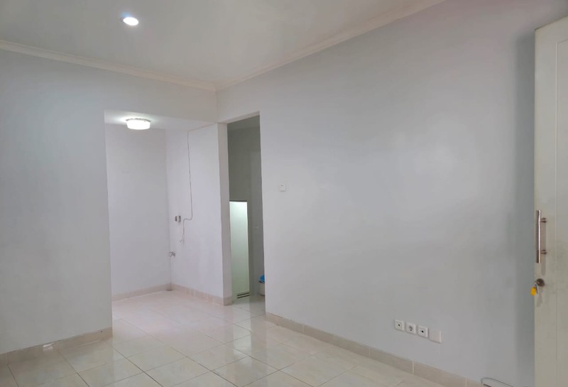 Rumah Keluarga Modern 2 Lantai di Boston Village Gading Serpong