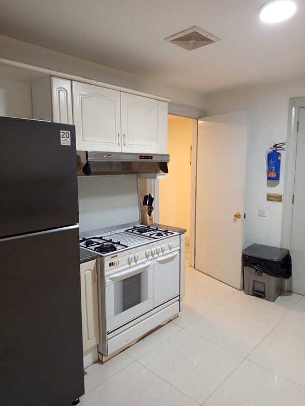 Gedung Apartemen Menteng Eksekutif 2Tower, Menteng Jakarta Pusat