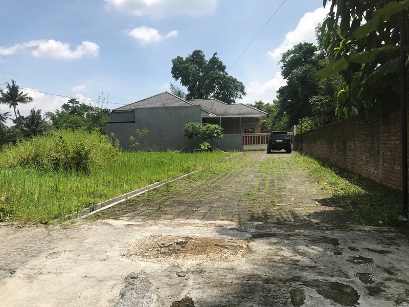 Dijual Tanah Kavling 140 Meter Persegi Strategis Dekat Kampus UII Siap Bangun di Sardonoharjo, Ngaglik, Sleman