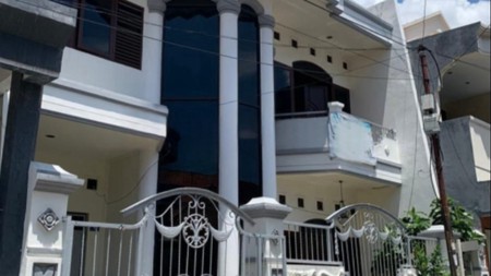 DIJUAL RUMAH 2,5 LANTAI DI EMBONG KARTIKO MALANG