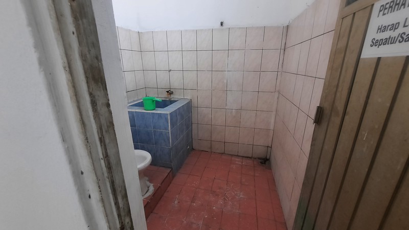 RUKO GANDENG SATU LANTAI DEKAT DENGAN FASILITAS PUBLIK DI JABABEKA DAN SEKITARNYA