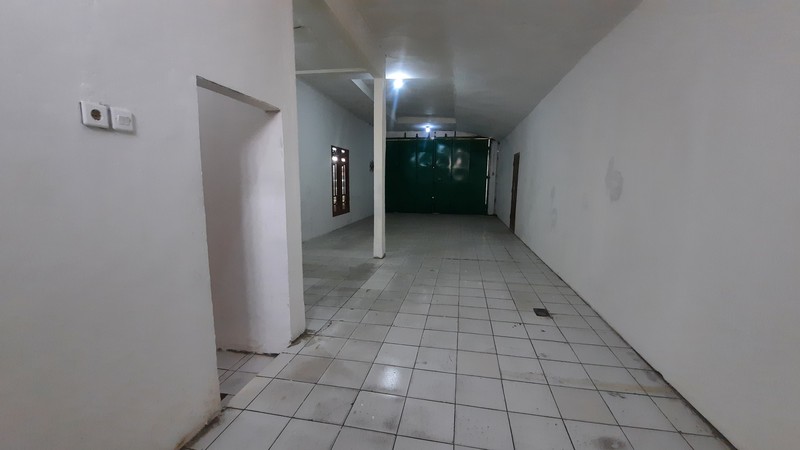 RUKO GANDENG SATU LANTAI DEKAT DENGAN FASILITAS PUBLIK DI JABABEKA DAN SEKITARNYA