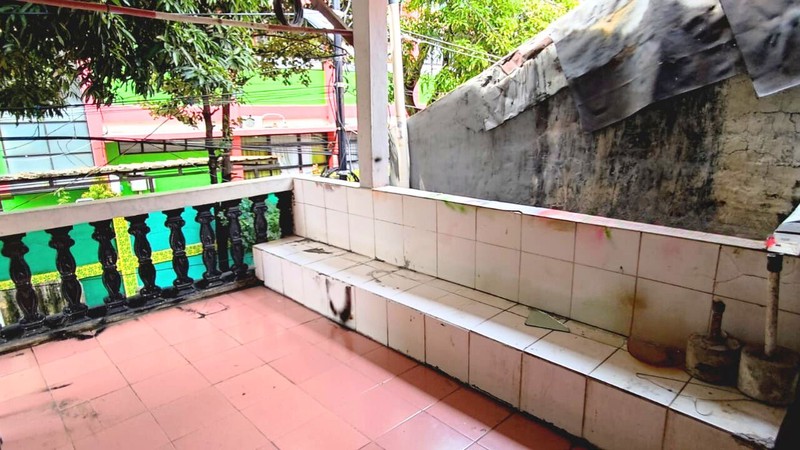 Rumah 2 Lantai Dijual di Kebon baru,Tebet, Jaksel