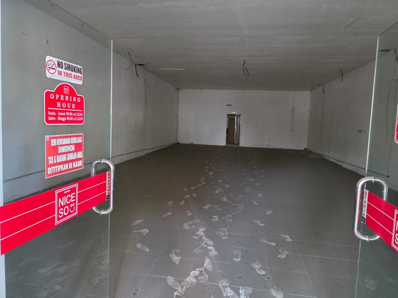 Dijual 216 m2 Ruko Raya Wiyung Surabaya Barat - Hadap Nol Jalan Raya Kembar Komersial Area Cocok Buat Segala Usaha , Resto, Cafe, Toko, Dll