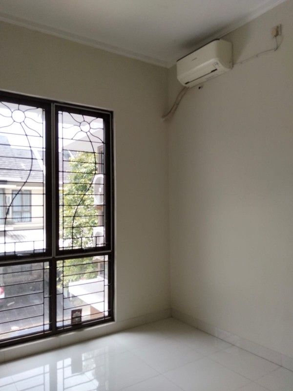 Disewakan Rumah Siap Huni, Hunian Nyaman dan Asri @Discovery Cielo, Bintaro.