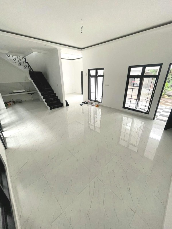 Rumah 2½ Lantai Siap Huni dengan Hunian Nyaman dan Asri @Sektor 9, Bintaro