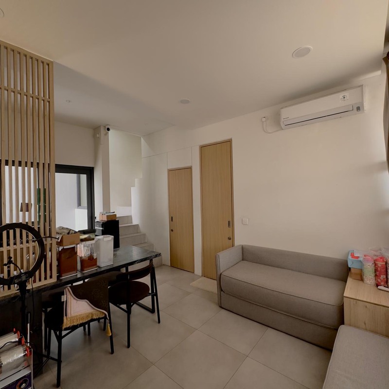 Rumah 2 Lantai Full Furnished Siap Huni dengan Hunian Nyaman dan Asri @BSD, City