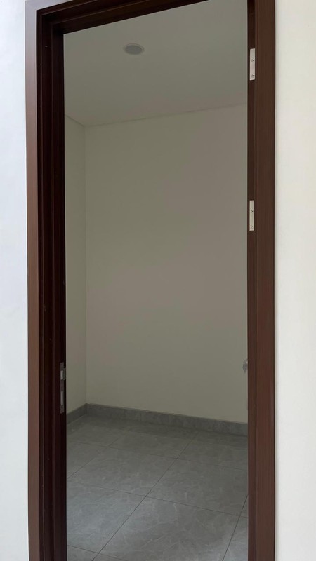 Rumah 2 Lantai Siap Huni dengan Hunian Nyaman dan Asri @Ciputat