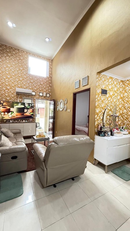 Rumah 1½ Lantai Siap Huni dengan Hunian Nyaman dan Asri @Bintaro Sektor 9