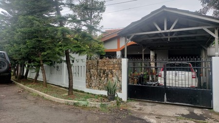 Rumah Siap Huni dengan Hunian Nyaman dan Asri di Ciputat