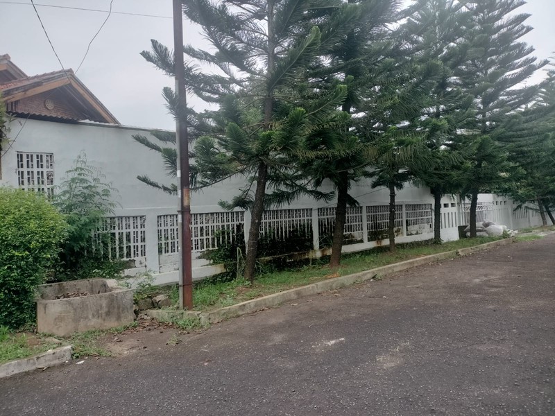 Rumah Siap Huni dengan Hunian Nyaman dan Asri di Ciputat