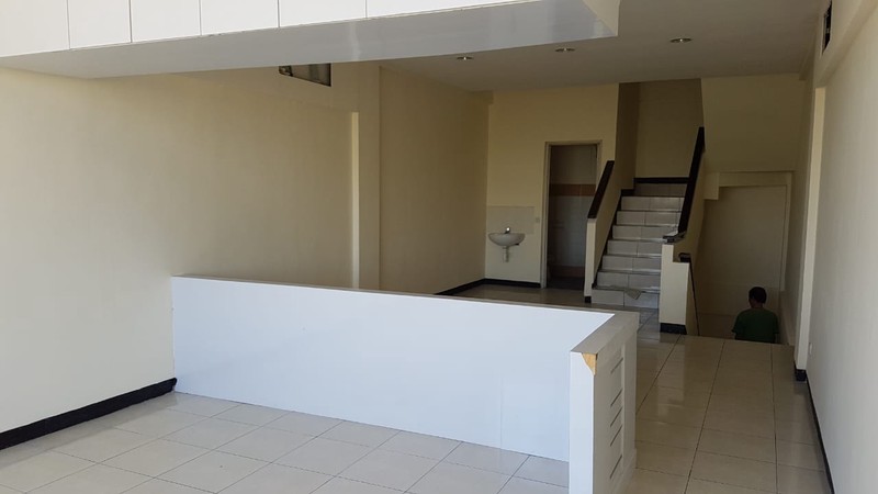 SEWA RUKO 3 LANTAI KALI RUNGKUT SURABAYA TIMUR