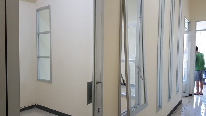 SEWA RUKO 3 LANTAI KALI RUNGKUT SURABAYA TIMUR