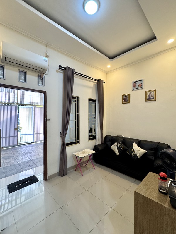 Dijual Rumah 3 Lantai di Tanjung Duren Dalam, Jakarta Barat - Lokasi Strategis & Bebas Banjir