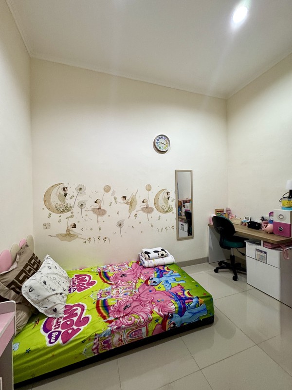 Dijual Rumah 3 Lantai di Tanjung Duren Dalam, Jakarta Barat - Lokasi Strategis & Bebas Banjir