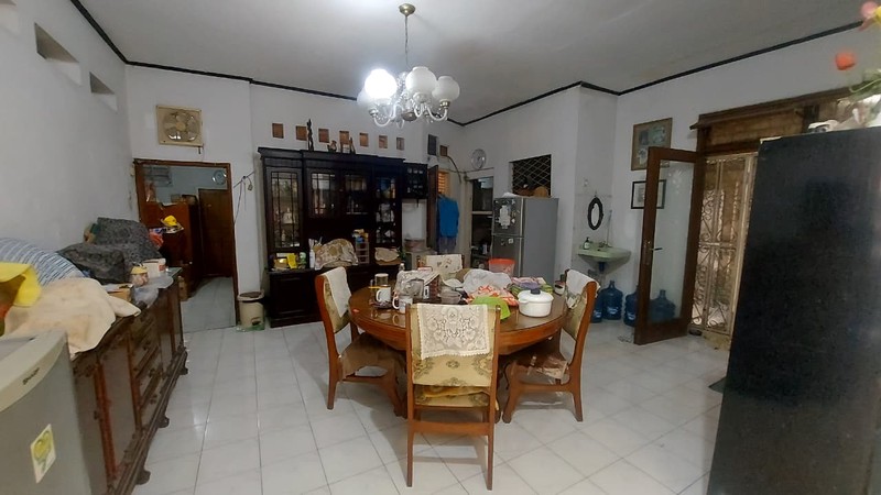 Dijual Rumah Luas Lokasi Premium Senopati Area, Cibeber Kebayoran Baru