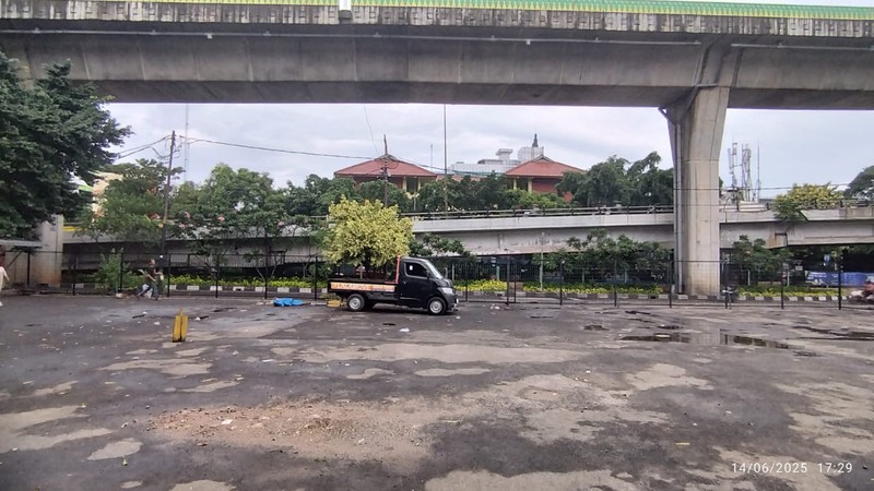 Tanah di Tendean Jakarta Selatan 