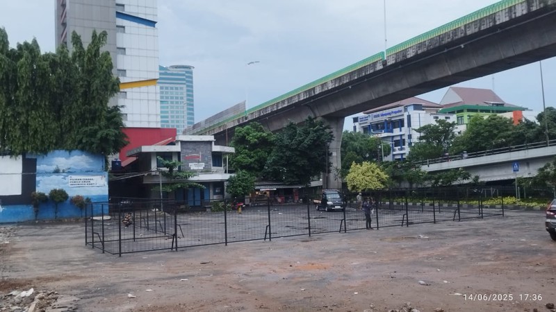 Tanah di Tendean Jakarta Selatan 
