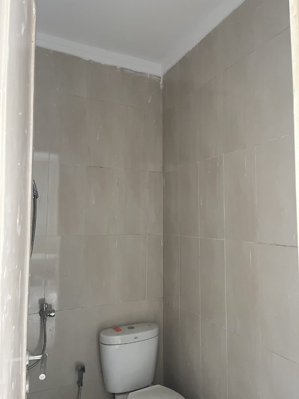 Rumah 2 Lantai Siap Huni dengan Hunian Nyaman dan Asri @Graha Raya Bintaro