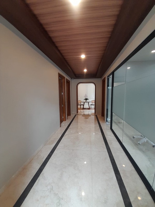 Disewakan Gedung Kantor Siap Pakai Di Blok M Jakarta Selatan