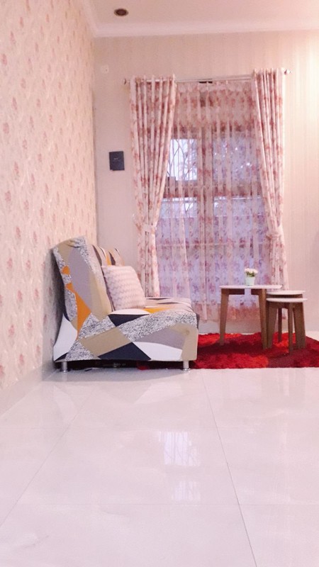 Rumah 2 Lantai Siap Huni dengan Hunian Nyaman dan Asri @Limo, Depok