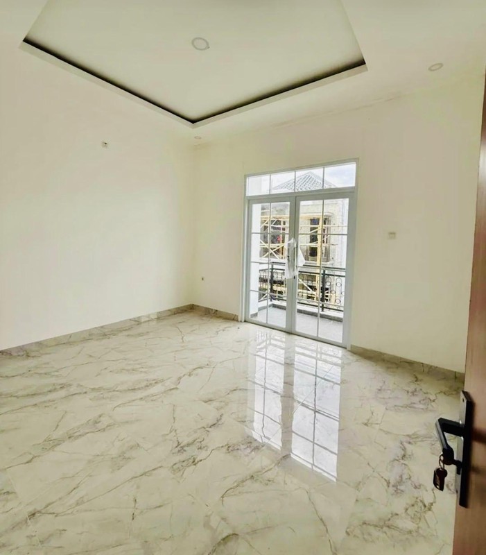 Rumah 2 Lantai Siap Huni dengan Hunian Nyaman dan Asri @Pesanggrahan, Jakarta Selatan