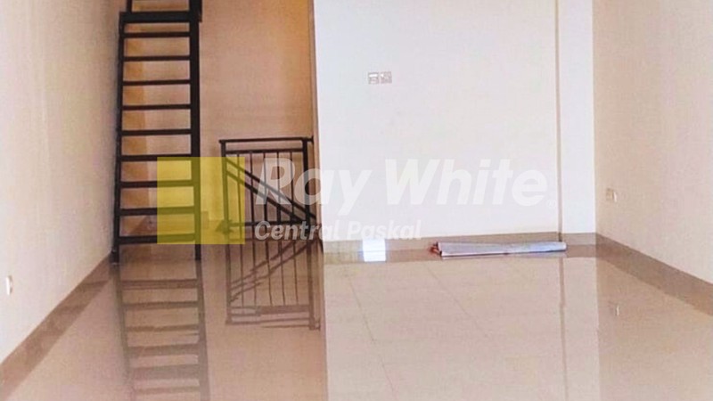 Ruko 3 Lantai di Terusan Buah Batu Bandung