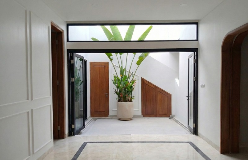 Dijual Rumah/Kantor Lokasi Strategis Di Jl. Sungai Sambas, Kebayoran Baru, Jakarta Selatan