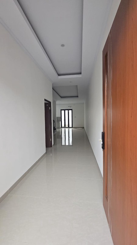 Dijual Rumah Brand New di Meruya Selatan