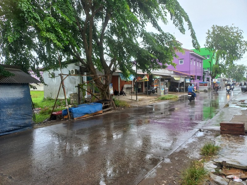 TANAH MURAH BONUS KIOS - STRATEGIS JALAN RAYA JAGAWANA, CIKARANG