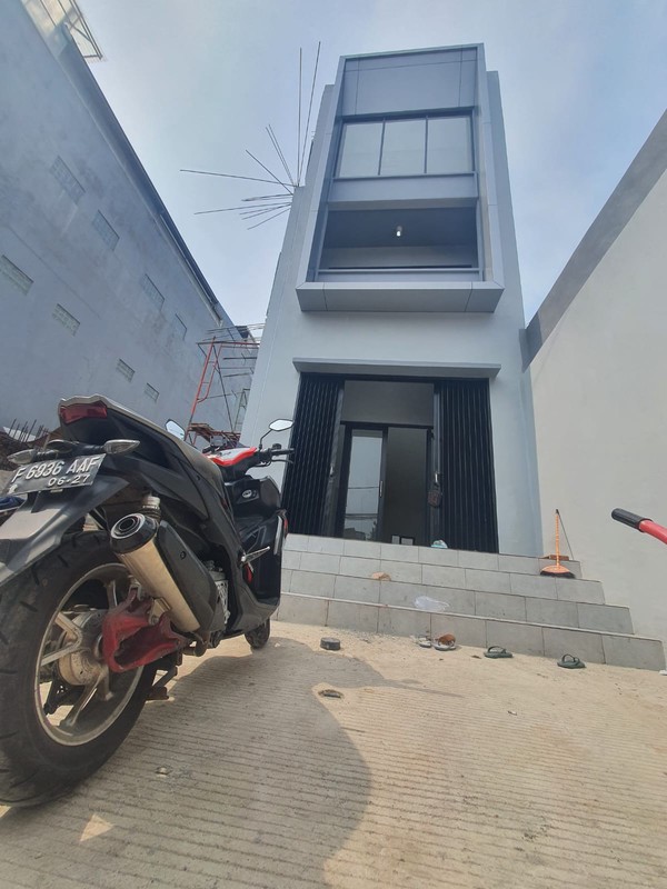 Dijual Ruko Brand New 3.5 Lantai Cengkareng Jakarta Barat