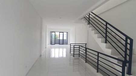 Dijual Ruko Brand New 3.5 Lantai Cengkareng Jakarta Barat