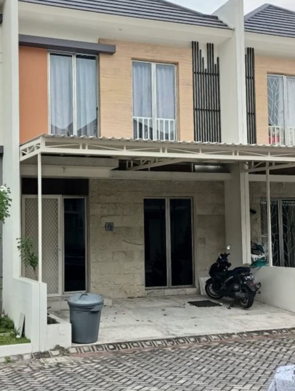 DIJUAL CEPAT RUMAH BARUS GRESS SIAP HUNI COCOK UNTUK KELUARGA