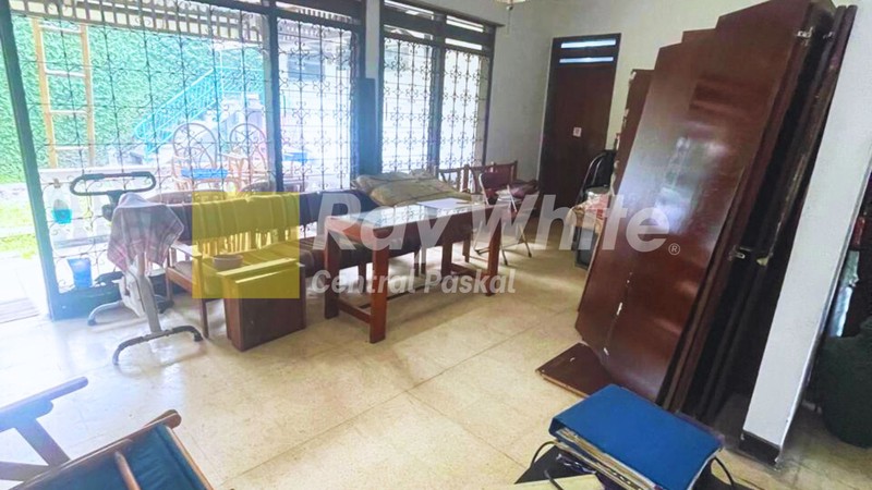 Rumah Asri di Arcamanik Golf Timur Bandung