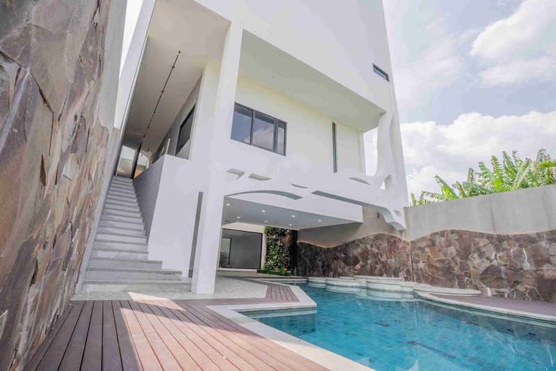 For Sale 4-Storey Ocean View Building - Sanur, Bali