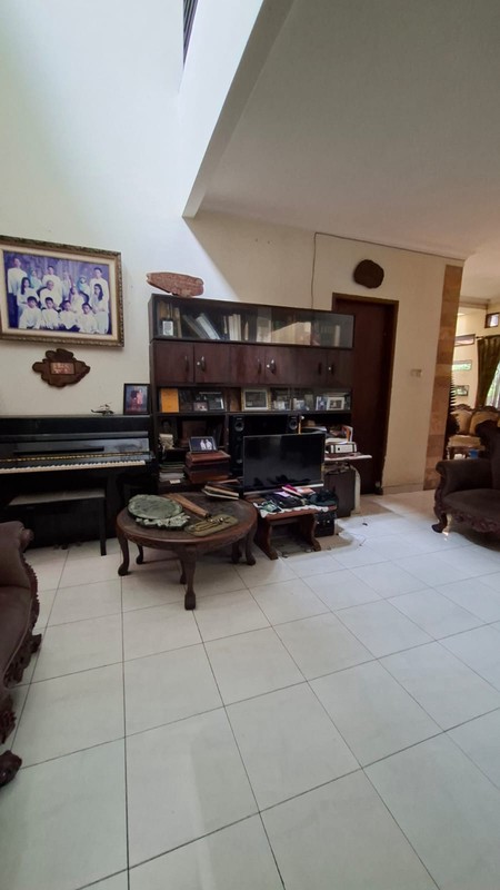 Rumah 2 Lantai Siap Huni dengan Hunian Nyaman dan Asri @Bintaro Sektor 9.