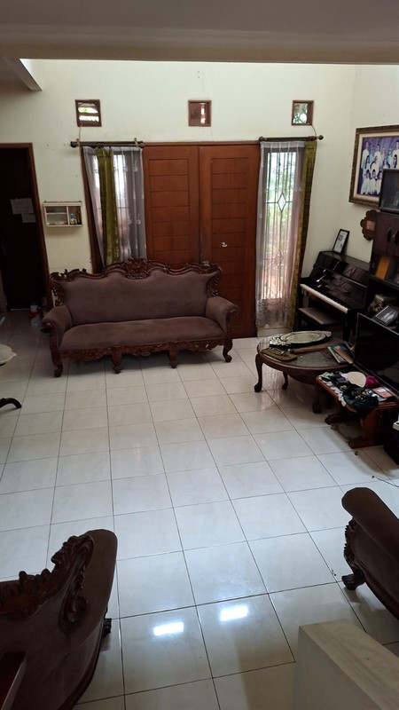 Rumah 2 Lantai Siap Huni dengan Hunian Nyaman dan Asri @Bintaro Sektor 9.