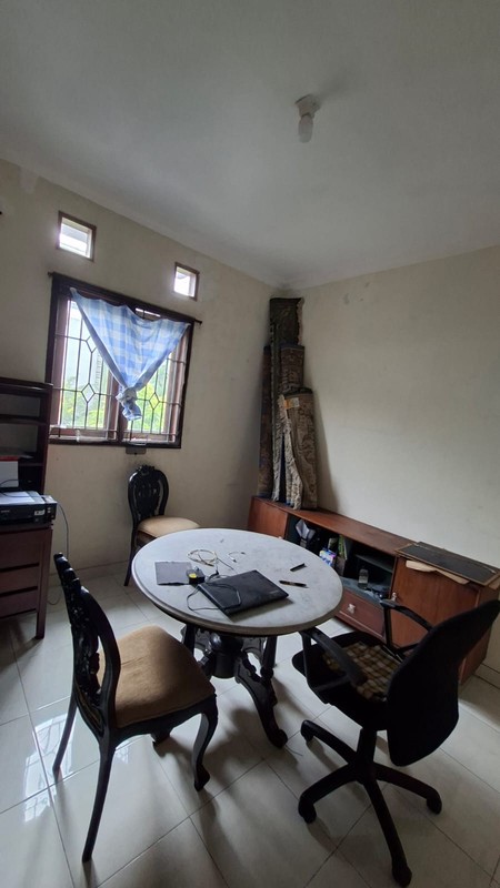 Rumah 2 Lantai Siap Huni dengan Hunian Nyaman dan Asri @Bintaro Sektor 9.