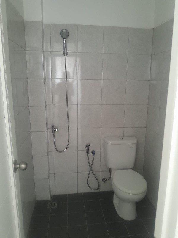 Dijual Ruko Baru Raya Satelit Utara - Sukomanunggal Surabaya Barat - Ruko Baru Modern 3 Lantai Komersial Area Hadap Nol Jalan Raya Cocok Buat Segala Usaha, Parkir Luas