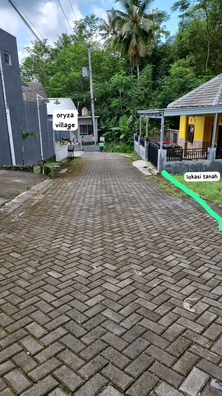 Dijual cepat  tanah strategis di jalan Kaliurang ,Jogjakarta