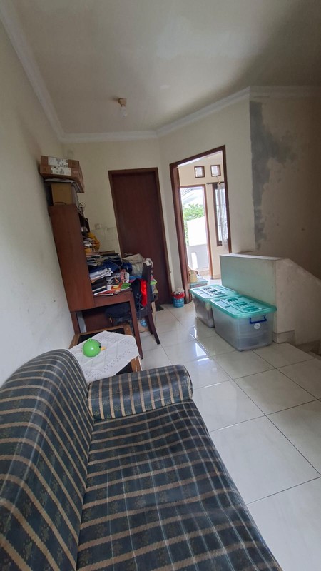 Rumah 2 Lantai Siap Huni dengan Hunian Nyaman dan Asri ada 2 Unit Rumah @Bintaro Sektor 9