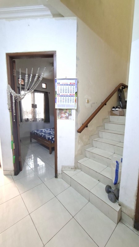 Rumah 2 Lantai Siap Huni dengan Hunian Nyaman dan Asri ada 2 Unit Rumah @Bintaro Sektor 9