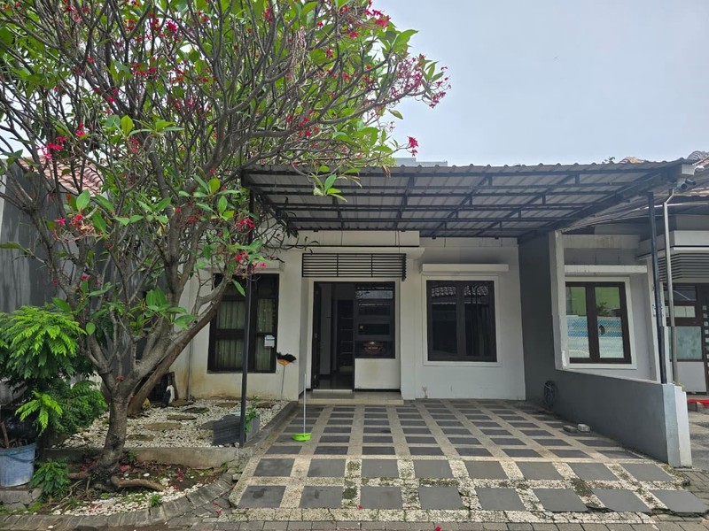 Rumah Dijual Royal Ketintang Regency Jambangan Surabaya Selatan 