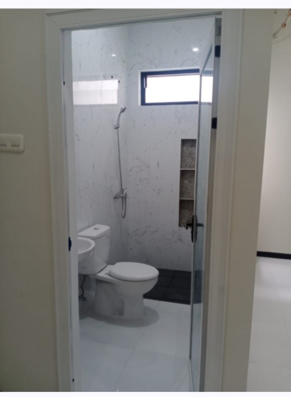 DIJUAL CEPAT RUMAH 2 LANTAI VILLA KALIJUDAN