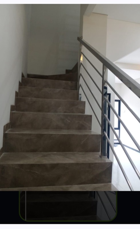 DIJUAL CEPAT RUMAH 2 LANTAI VILLA KALIJUDAN