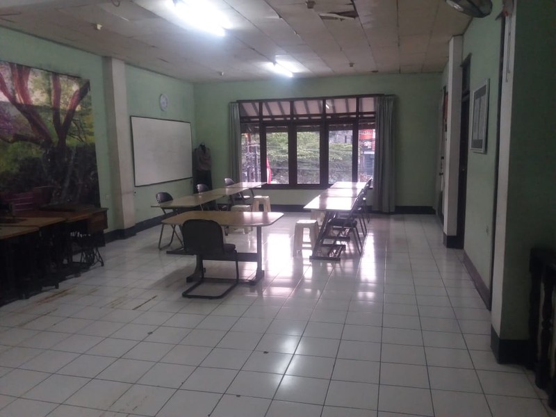 Ruko Terawat Untuk Usaha di Ciateul Bandung