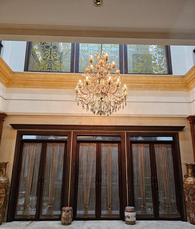 Rumah Megah Full Furnished di Sayap Kiaracondong Bandung